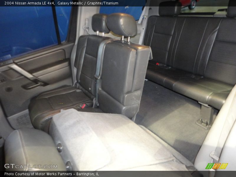 Galaxy Metallic / Graphite/Titanium 2004 Nissan Armada LE 4x4
