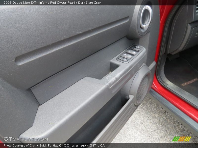 Inferno Red Crystal Pearl / Dark Slate Gray 2008 Dodge Nitro SXT