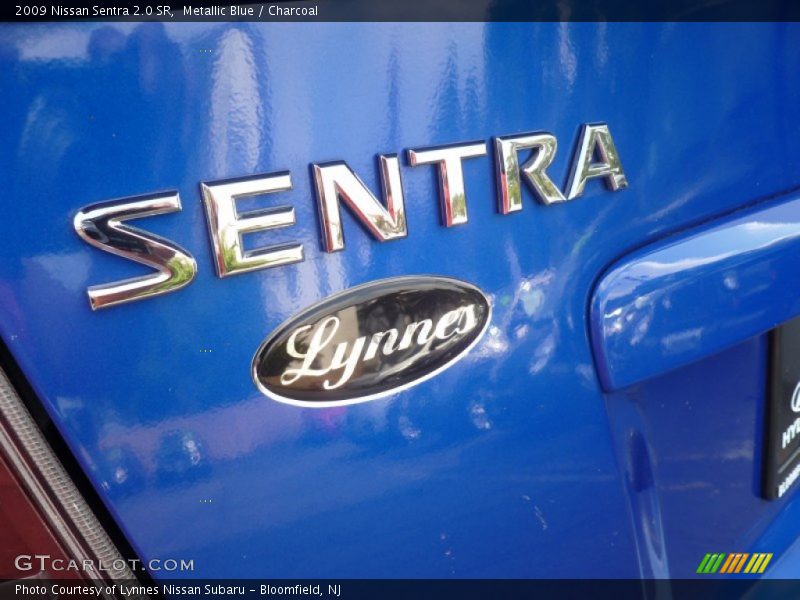 Metallic Blue / Charcoal 2009 Nissan Sentra 2.0 SR