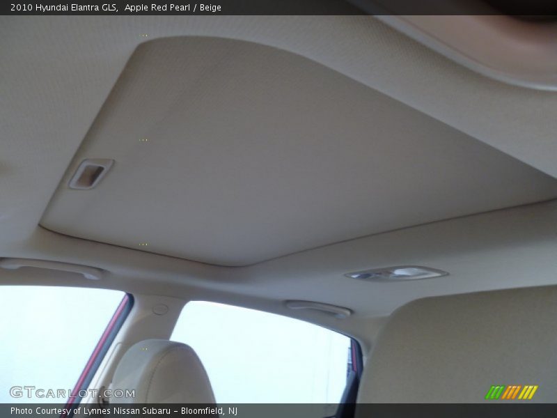 Apple Red Pearl / Beige 2010 Hyundai Elantra GLS