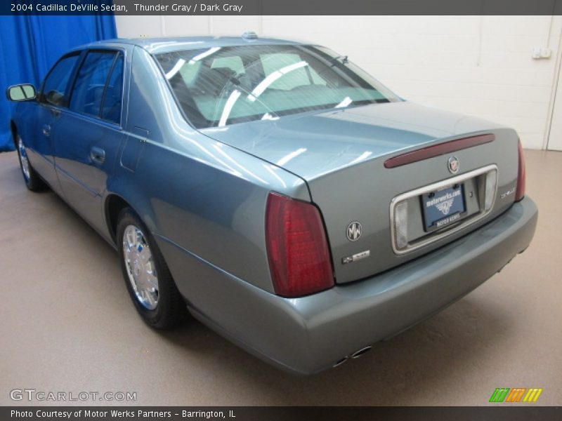 Thunder Gray / Dark Gray 2004 Cadillac DeVille Sedan