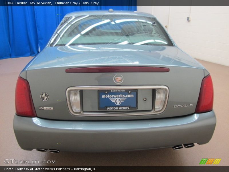Thunder Gray / Dark Gray 2004 Cadillac DeVille Sedan