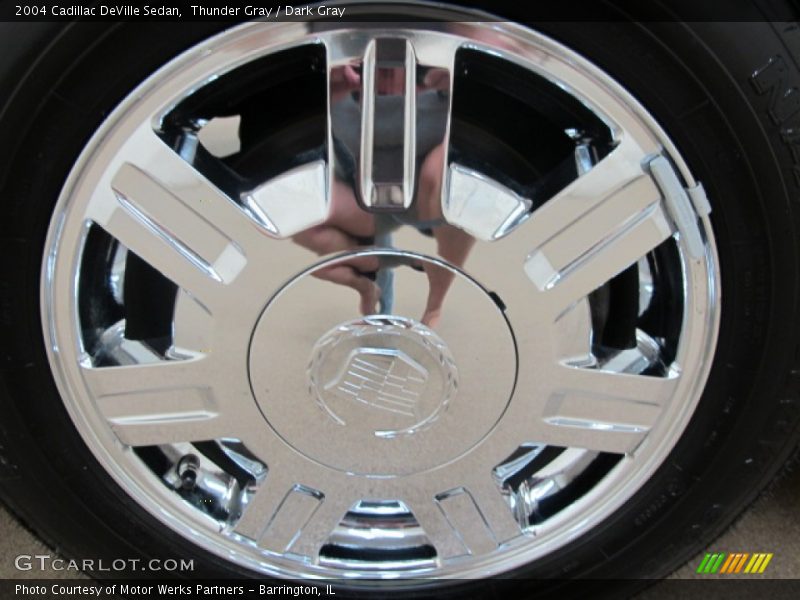 Thunder Gray / Dark Gray 2004 Cadillac DeVille Sedan
