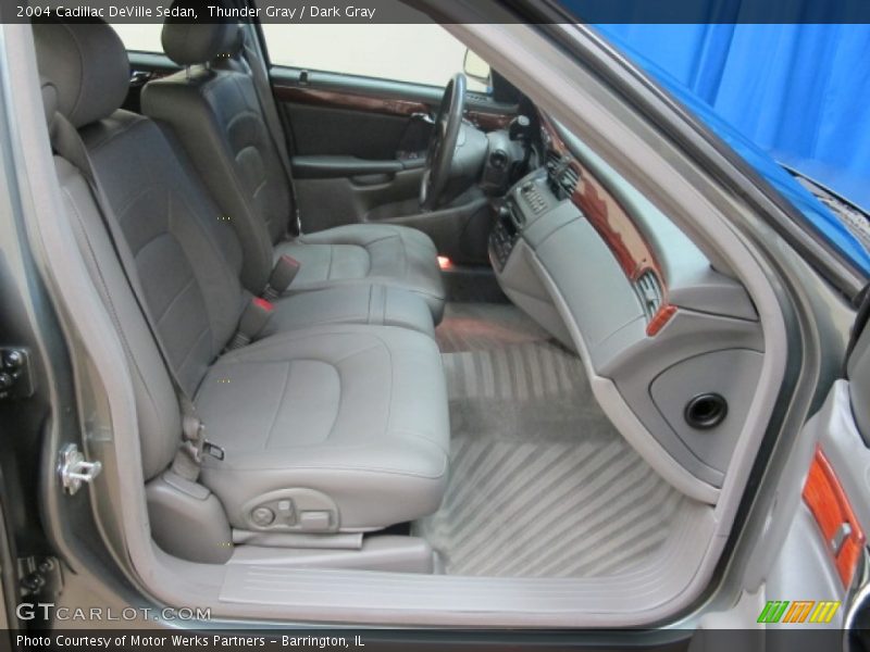 Thunder Gray / Dark Gray 2004 Cadillac DeVille Sedan