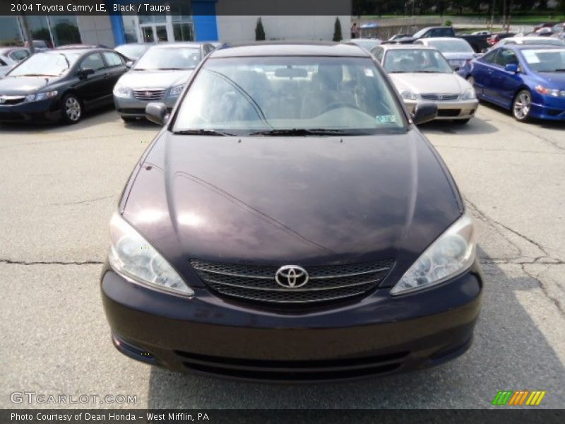 Black / Taupe 2004 Toyota Camry LE