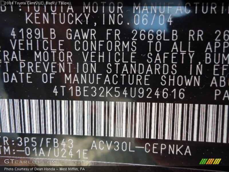 Black / Taupe 2004 Toyota Camry LE