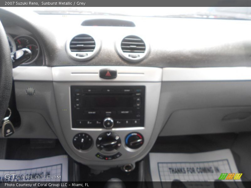 Sunburst Metallic / Grey 2007 Suzuki Reno