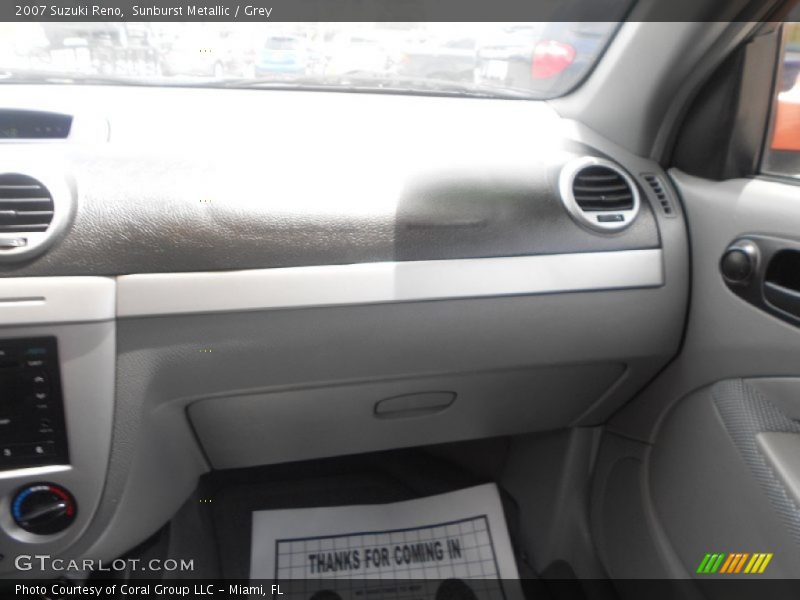 Sunburst Metallic / Grey 2007 Suzuki Reno