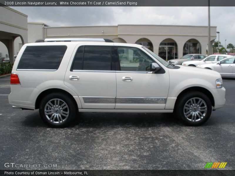 White Chocolate Tri Coat / Camel/Sand Piping 2008 Lincoln Navigator Luxury