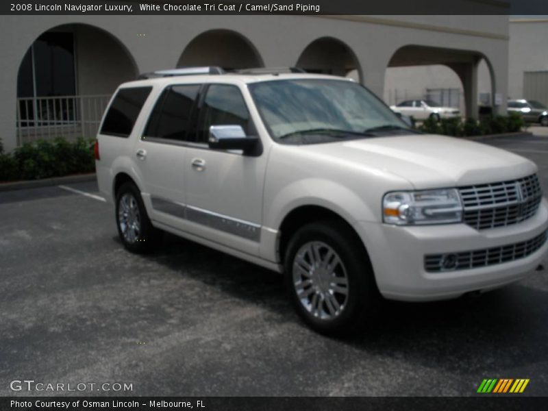 White Chocolate Tri Coat / Camel/Sand Piping 2008 Lincoln Navigator Luxury