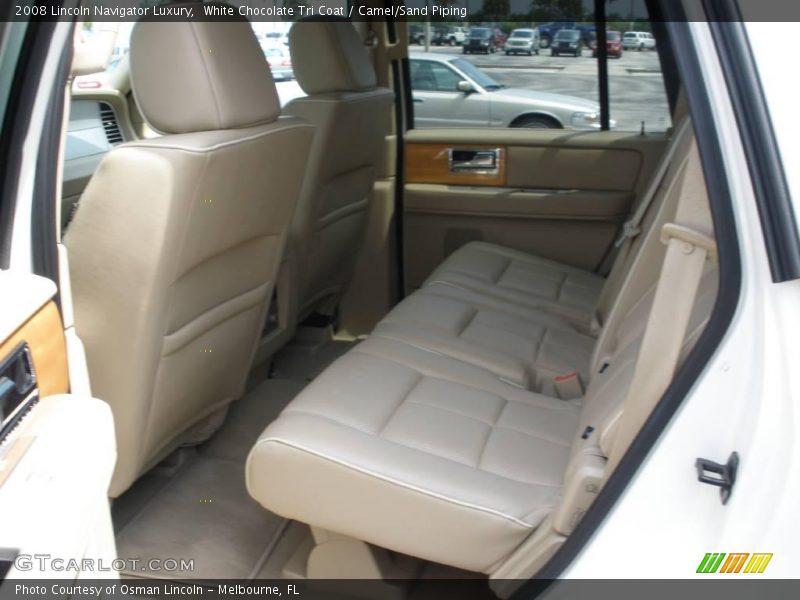 White Chocolate Tri Coat / Camel/Sand Piping 2008 Lincoln Navigator Luxury