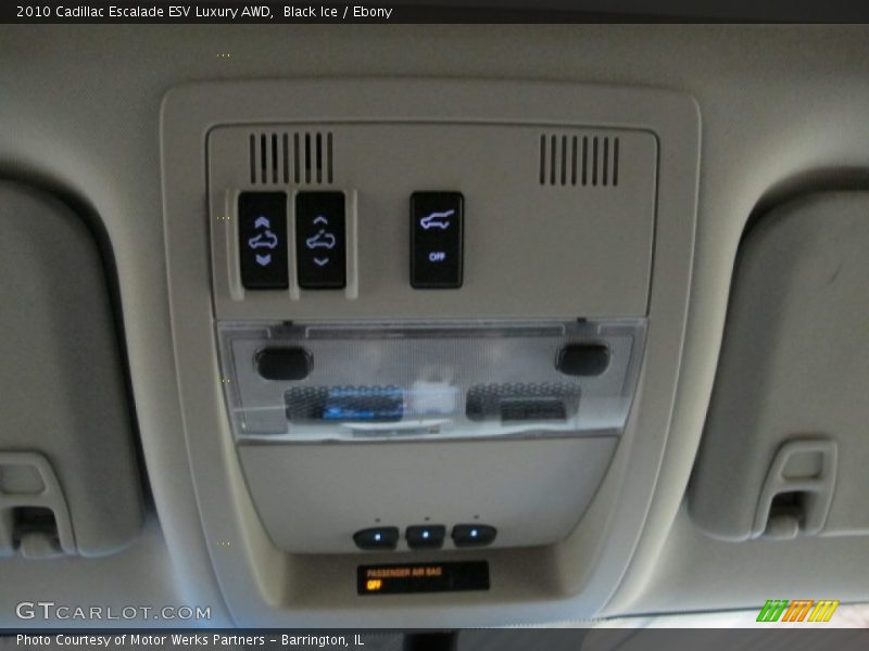 Controls of 2010 Escalade ESV Luxury AWD