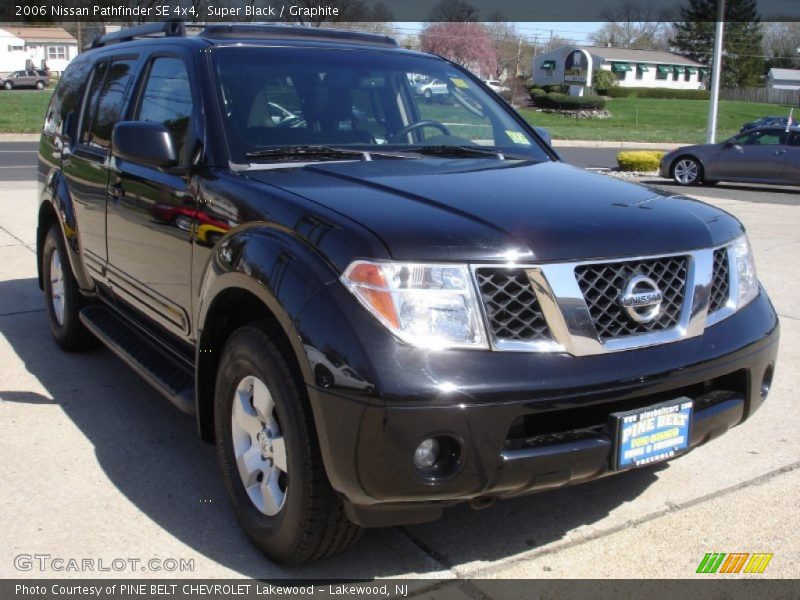 Super Black / Graphite 2006 Nissan Pathfinder SE 4x4