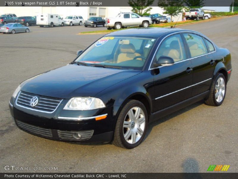 Black / Beige 2005 Volkswagen Passat GLS 1.8T Sedan