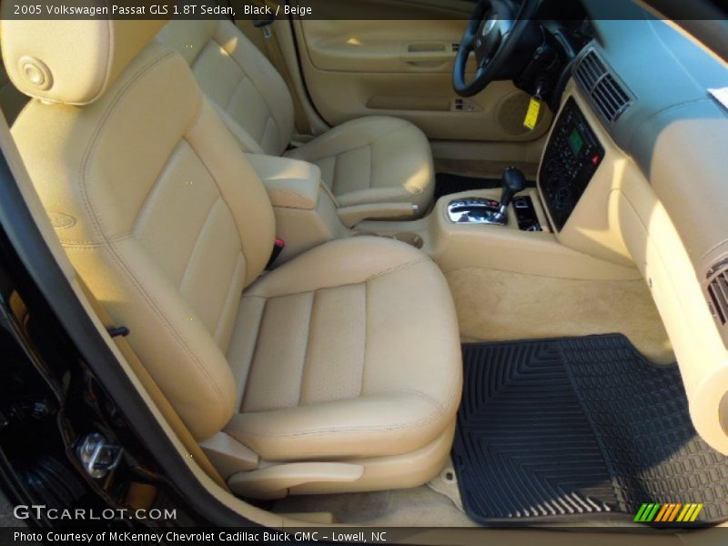Black / Beige 2005 Volkswagen Passat GLS 1.8T Sedan