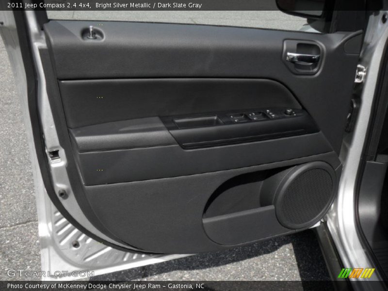 Bright Silver Metallic / Dark Slate Gray 2011 Jeep Compass 2.4 4x4