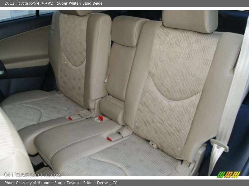 Super White / Sand Beige 2012 Toyota RAV4 I4 4WD