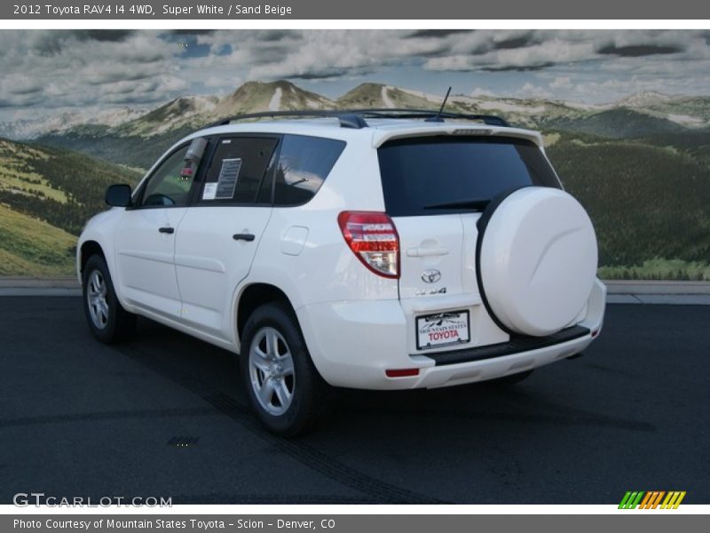 Super White / Sand Beige 2012 Toyota RAV4 I4 4WD