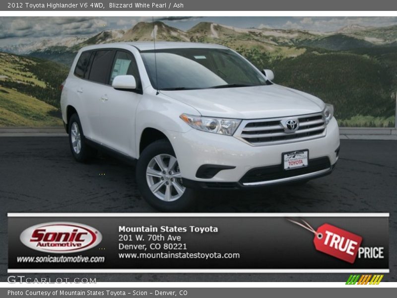 Blizzard White Pearl / Ash 2012 Toyota Highlander V6 4WD