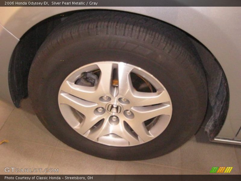 Silver Pearl Metallic / Gray 2006 Honda Odyssey EX
