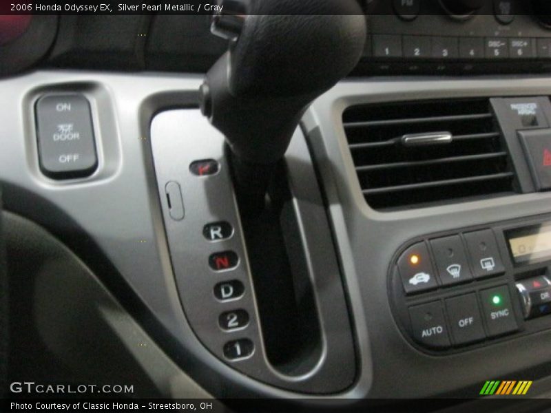 Silver Pearl Metallic / Gray 2006 Honda Odyssey EX
