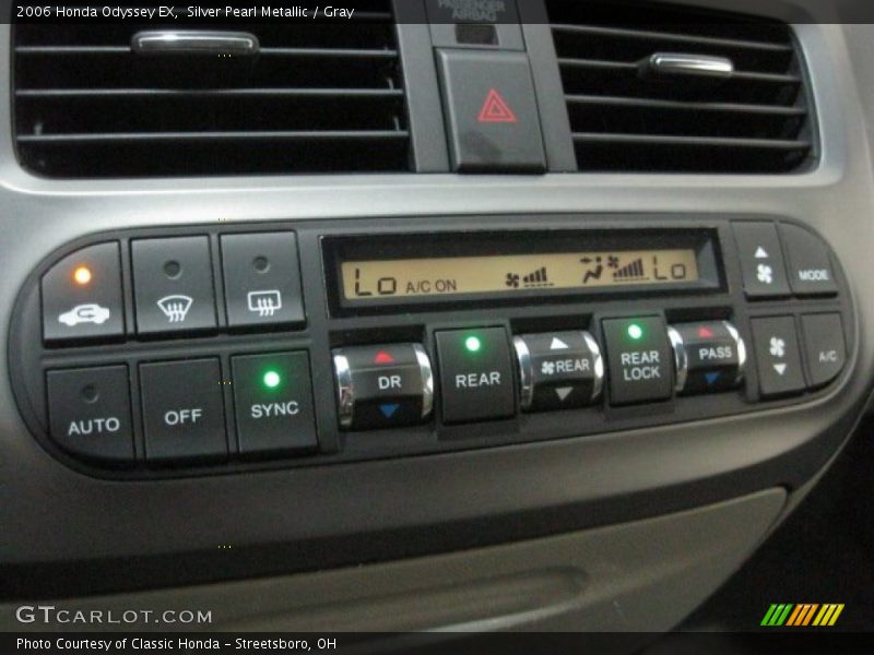 Silver Pearl Metallic / Gray 2006 Honda Odyssey EX