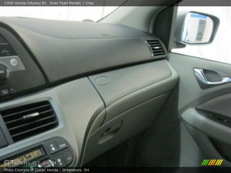 Silver Pearl Metallic / Gray 2006 Honda Odyssey EX