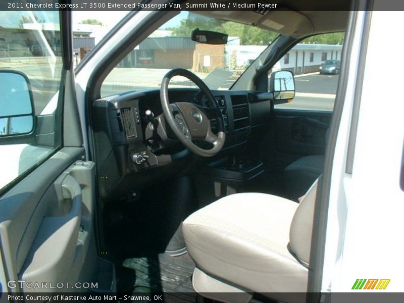 Summit White / Medium Pewter 2011 Chevrolet Express LT 3500 Extended Passenger Van