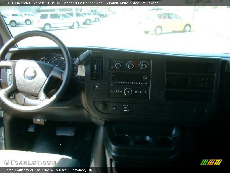 Summit White / Medium Pewter 2011 Chevrolet Express LT 3500 Extended Passenger Van