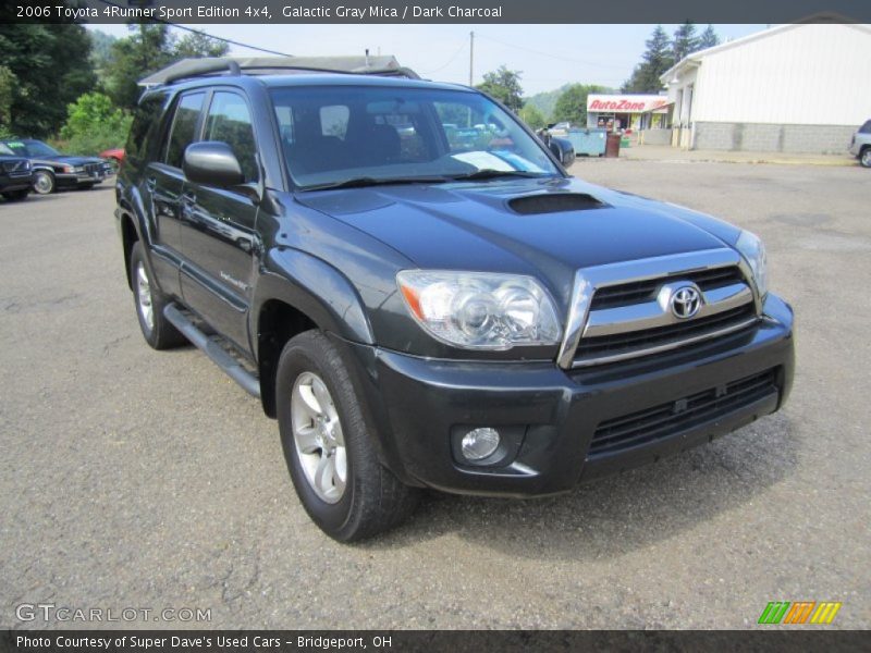 Front 3/4 View of 2006 4Runner Sport Edition 4x4