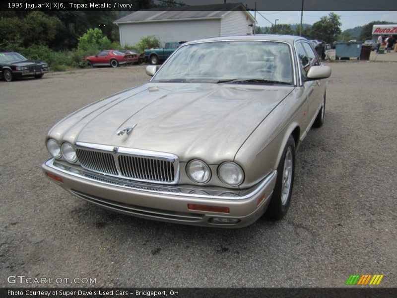 Topaz Metallic / Ivory 1995 Jaguar XJ XJ6