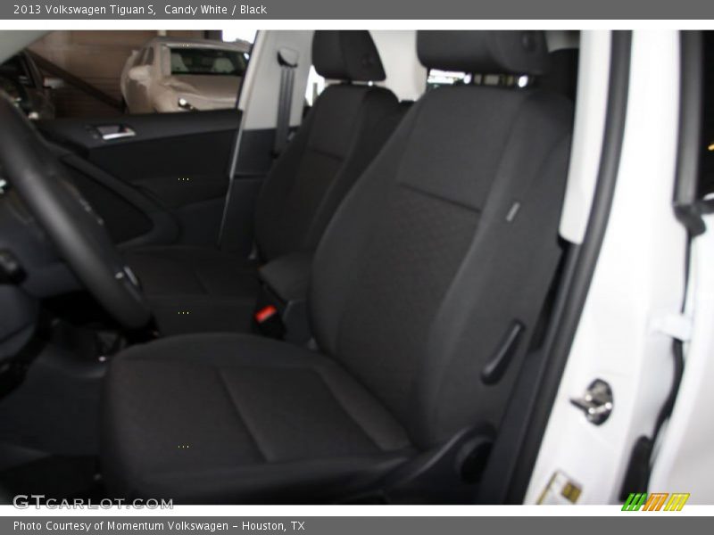 Candy White / Black 2013 Volkswagen Tiguan S