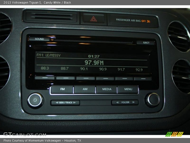 Candy White / Black 2013 Volkswagen Tiguan S