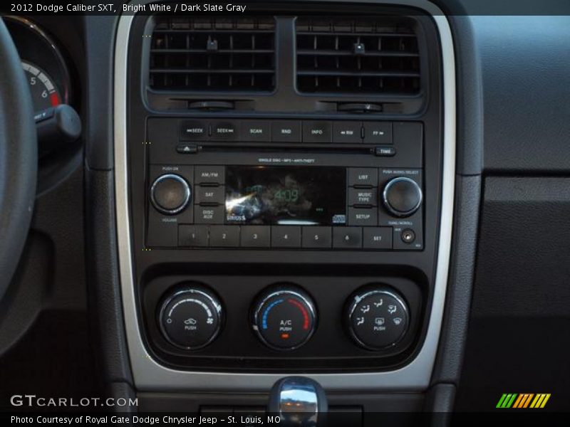 Bright White / Dark Slate Gray 2012 Dodge Caliber SXT