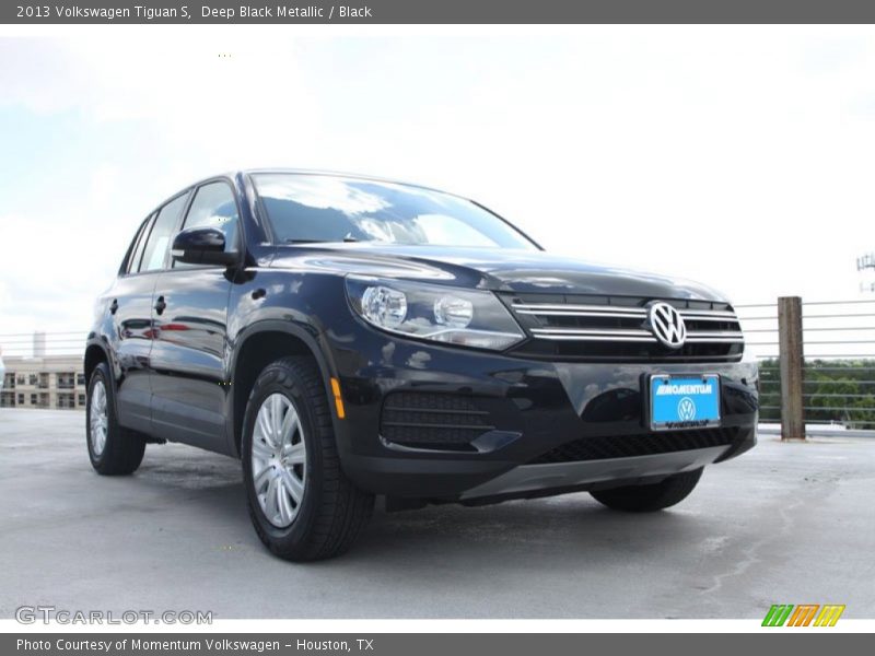 Deep Black Metallic / Black 2013 Volkswagen Tiguan S