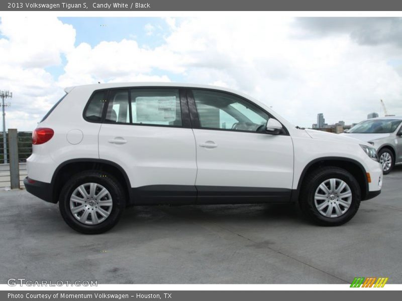 Candy White / Black 2013 Volkswagen Tiguan S