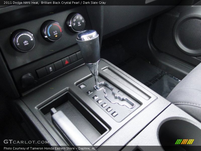 Brilliant Black Crystal Pearl / Dark Slate Gray 2011 Dodge Nitro Heat