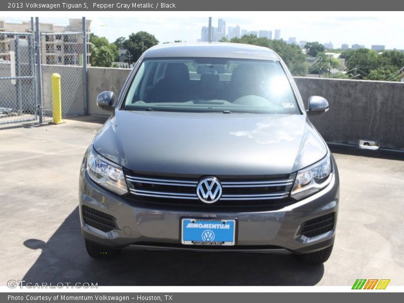 Pepper Gray Metallic / Black 2013 Volkswagen Tiguan S
