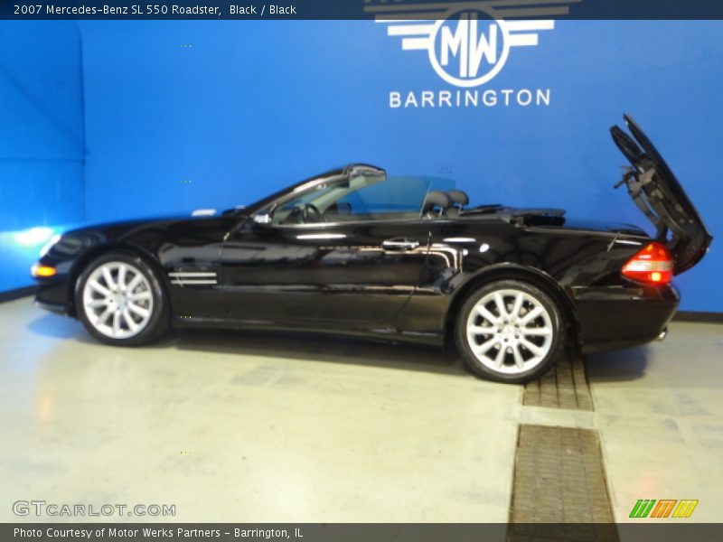 Black / Black 2007 Mercedes-Benz SL 550 Roadster