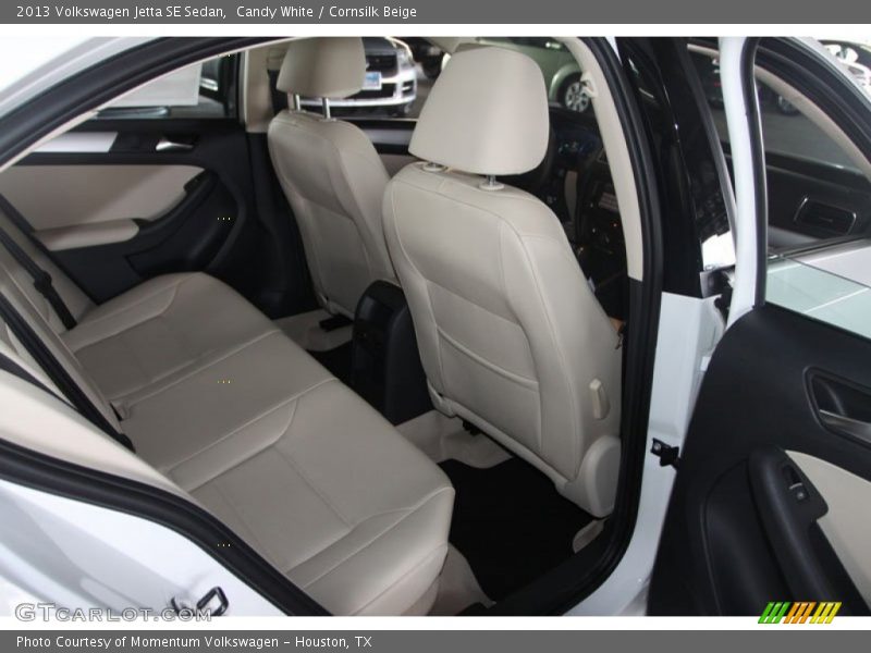 Candy White / Cornsilk Beige 2013 Volkswagen Jetta SE Sedan