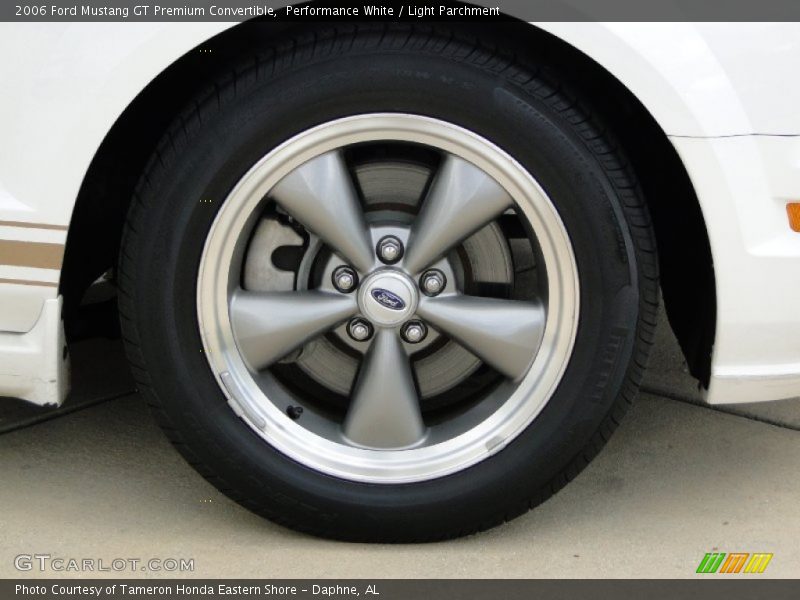  2006 Mustang GT Premium Convertible Wheel