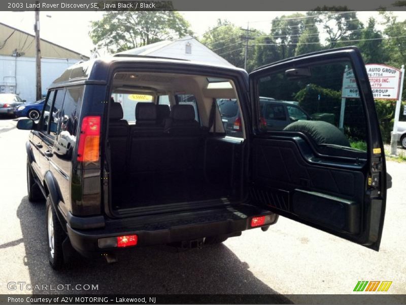 Java Black / Black 2003 Land Rover Discovery SE