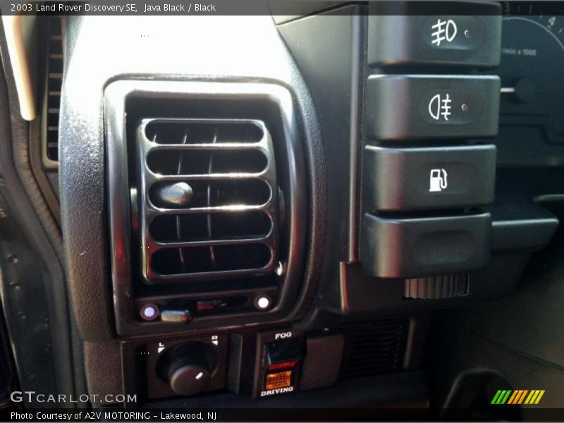 Java Black / Black 2003 Land Rover Discovery SE