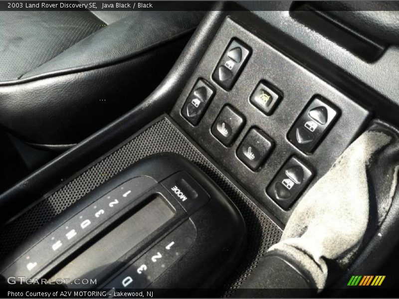 Java Black / Black 2003 Land Rover Discovery SE