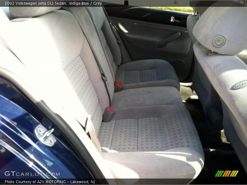 Indigo Blue / Grey 2002 Volkswagen Jetta GLS Sedan