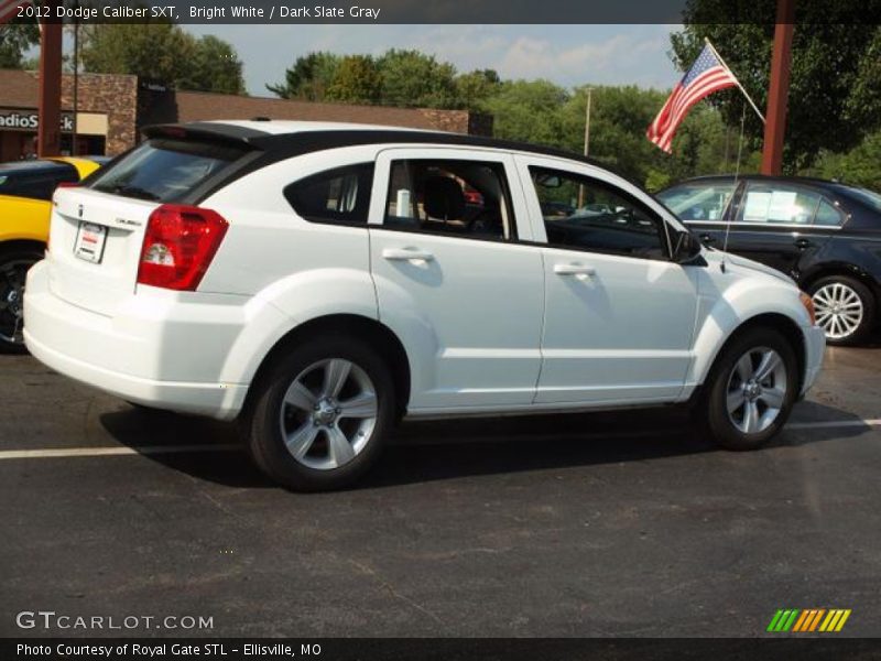 Bright White / Dark Slate Gray 2012 Dodge Caliber SXT