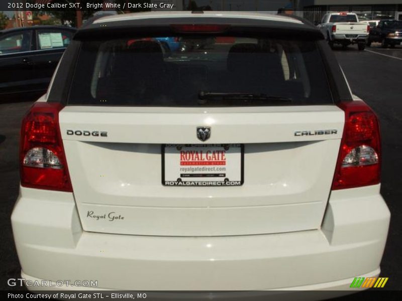 Bright White / Dark Slate Gray 2012 Dodge Caliber SXT