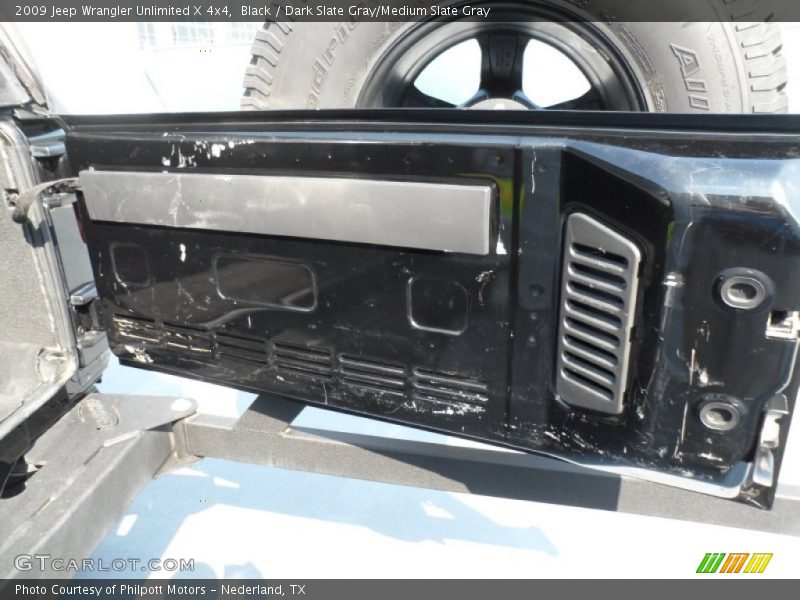 Black / Dark Slate Gray/Medium Slate Gray 2009 Jeep Wrangler Unlimited X 4x4