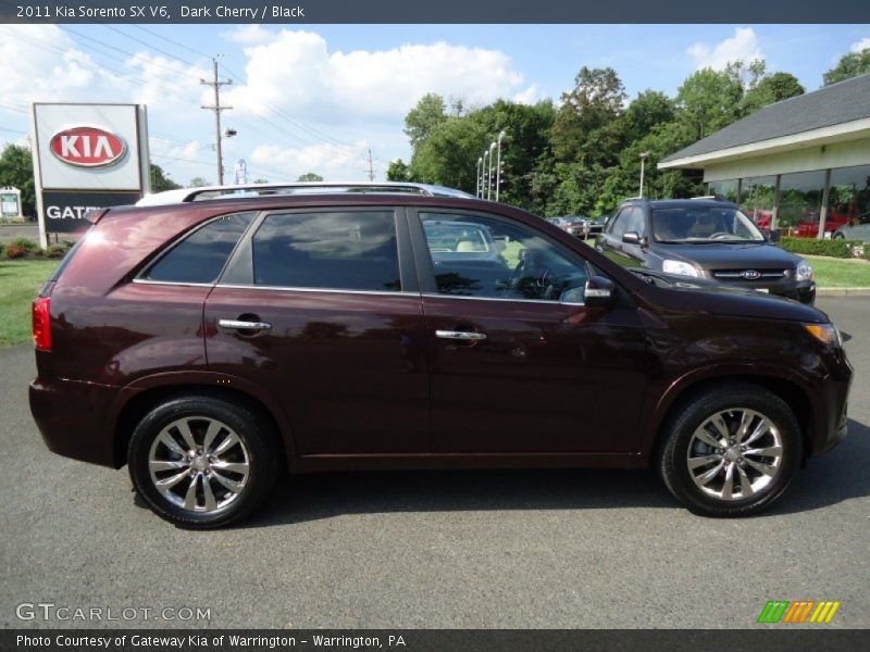 Dark Cherry / Black 2011 Kia Sorento SX V6