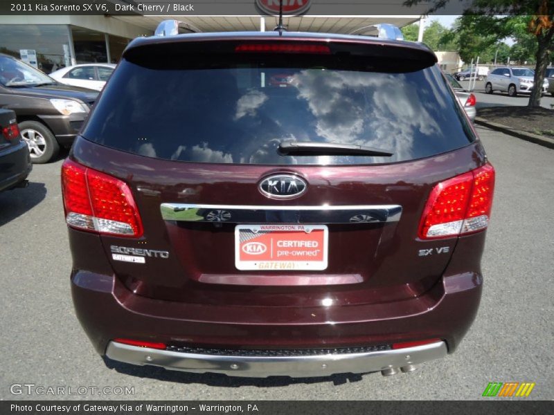 Dark Cherry / Black 2011 Kia Sorento SX V6